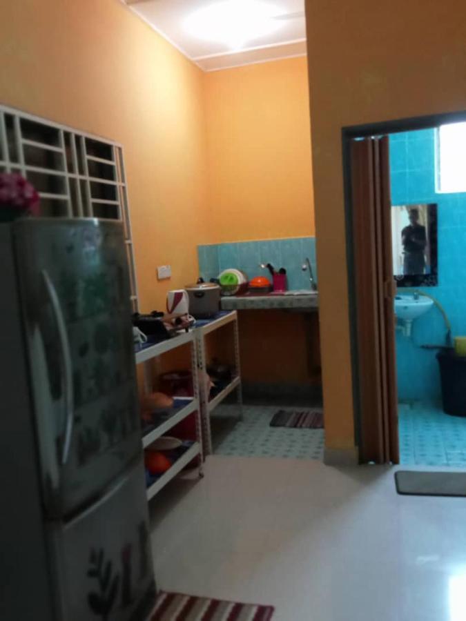 Dhia Irdina Homestay Paya Rewak Exterior foto